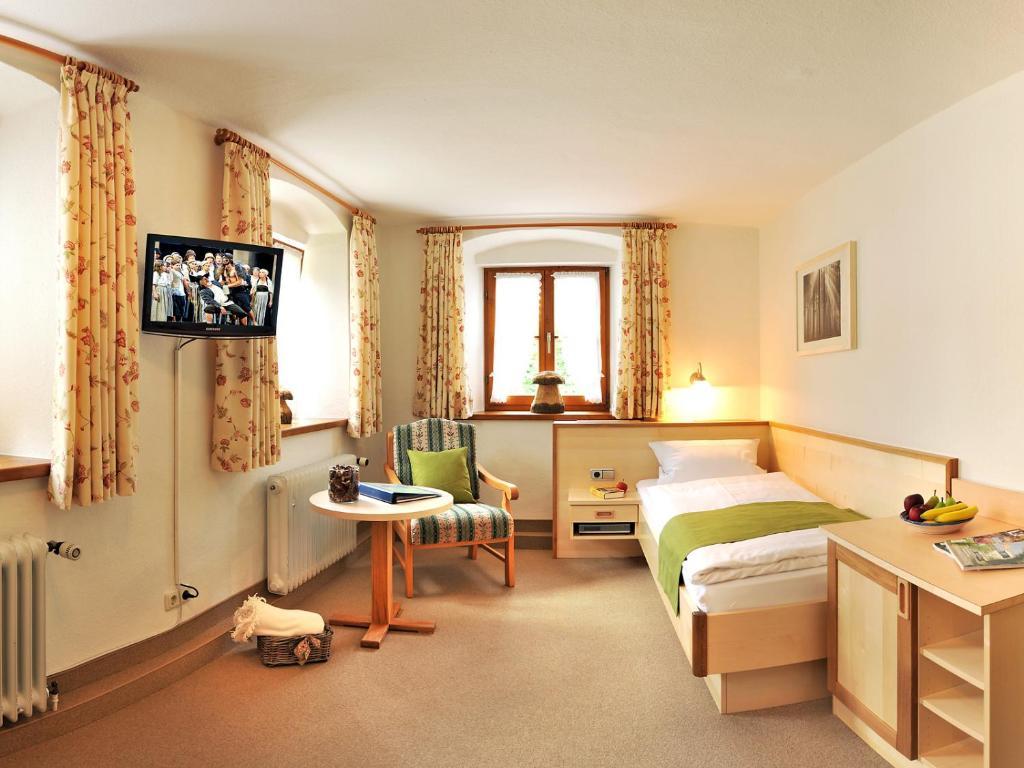 Gästehaus Enzianhof Hotel Garni Oberammergau Zimmer foto